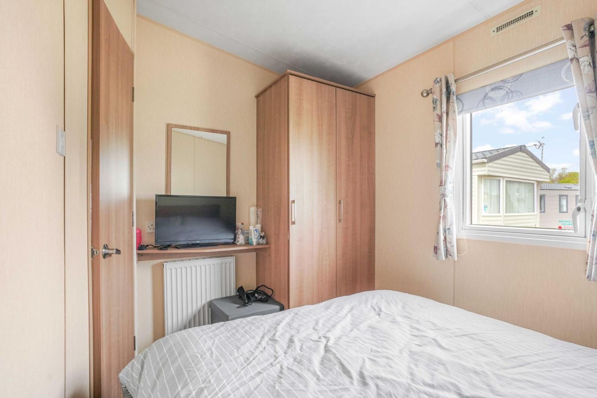 Sunscape Lodge Corton  Buitenkant foto